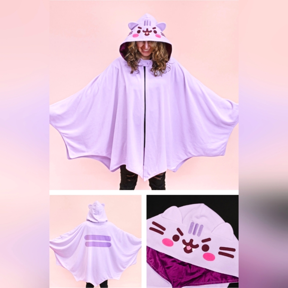 2022 Halloween Pusheen Box Vampire Poncho